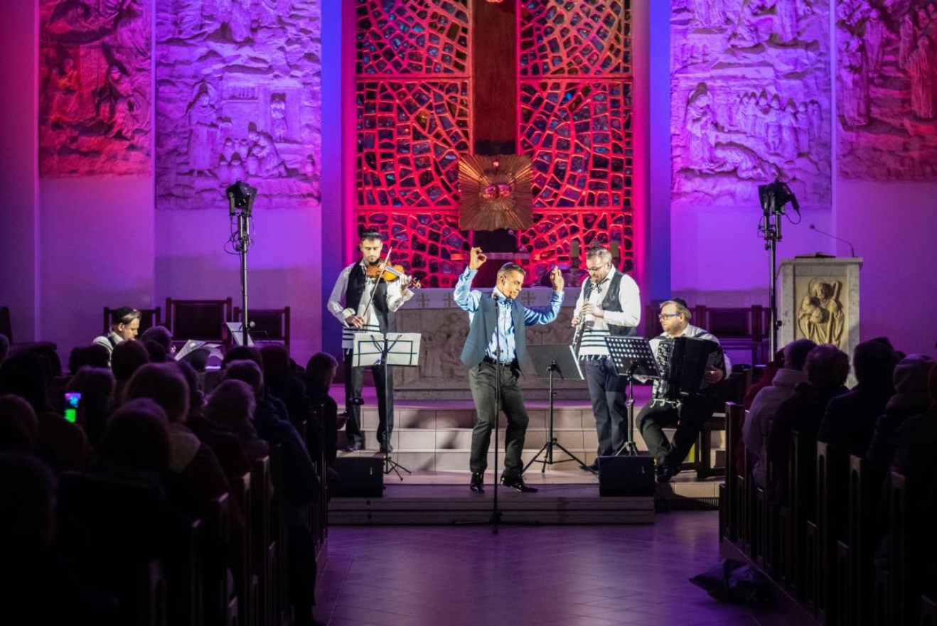 Darek Wójcik vel Davidek & Szaweł Lipski Klezmer Trio (Polska)